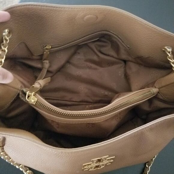 Tory Burch Britten Large Tote - Picture 7 of 9